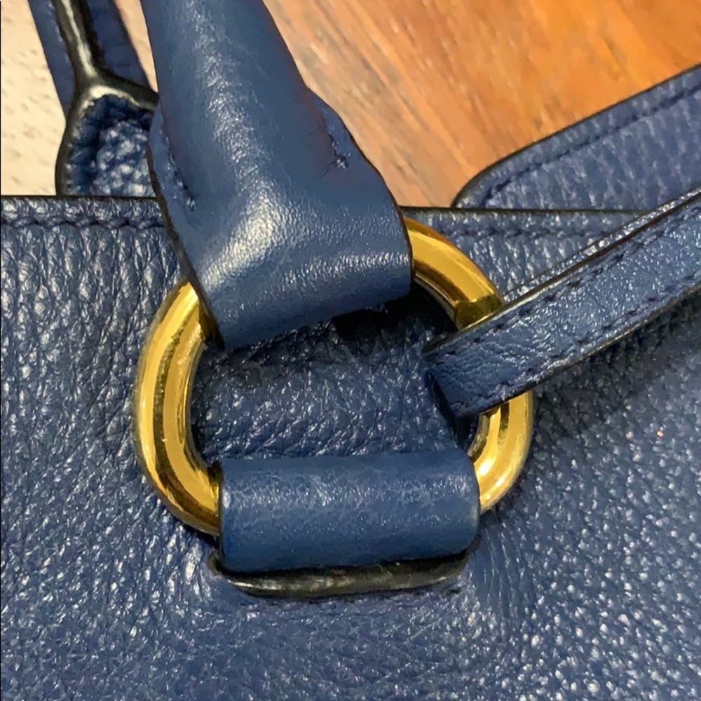 Prada Blue Bag - Picture 4 of 8